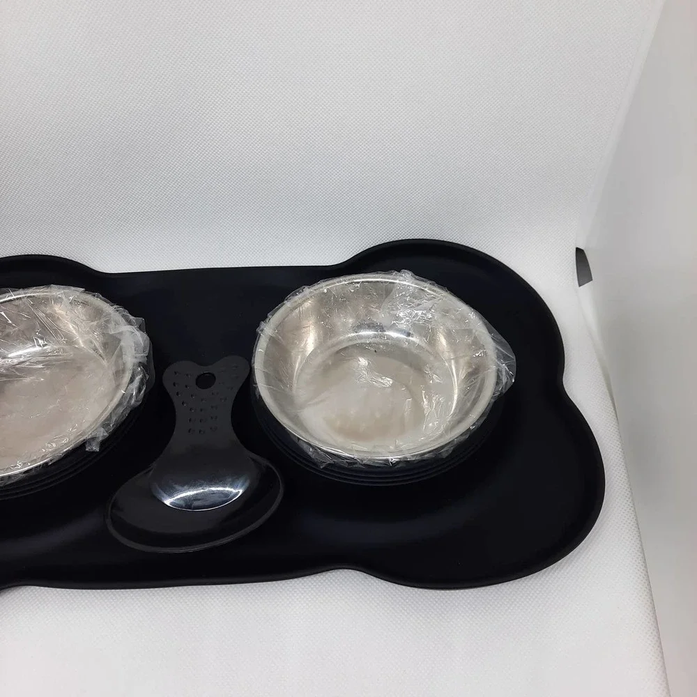 URPower Dog/Cat Food & Water Bowl Set with Bone Shaped Mat
